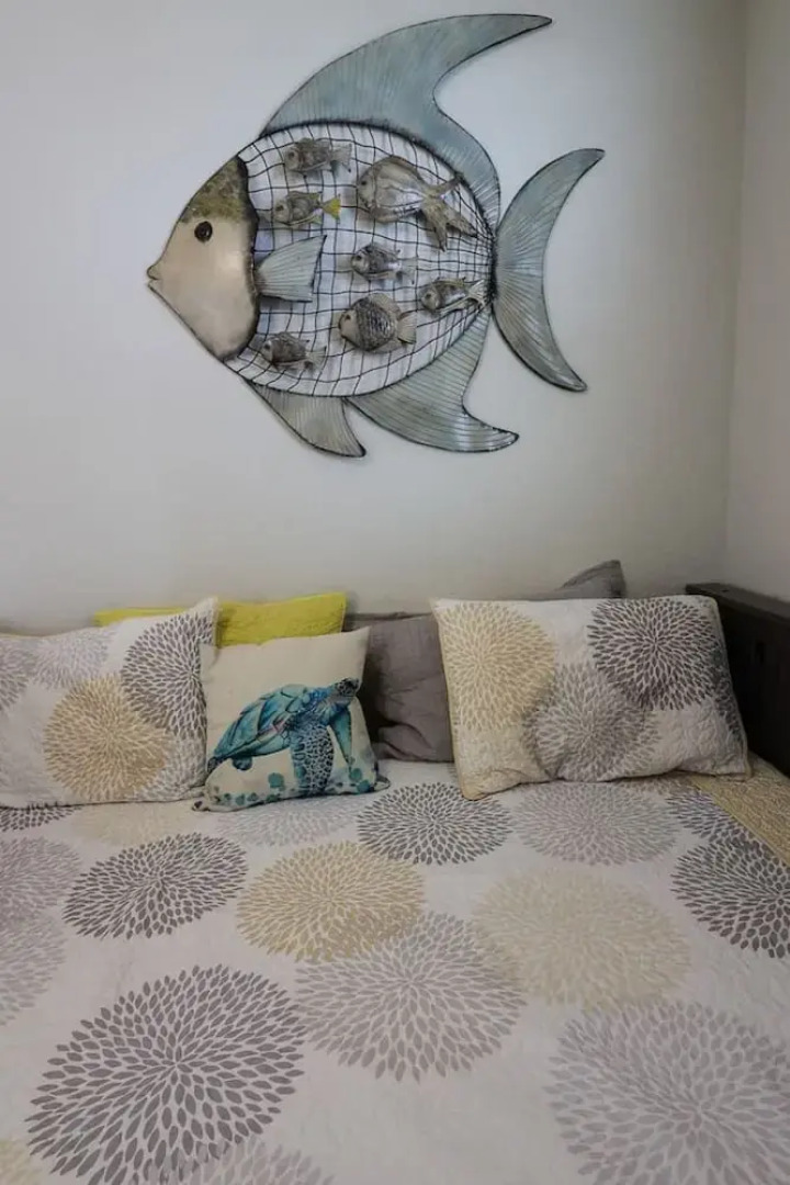 Superb Home With Private Walkover to Beach