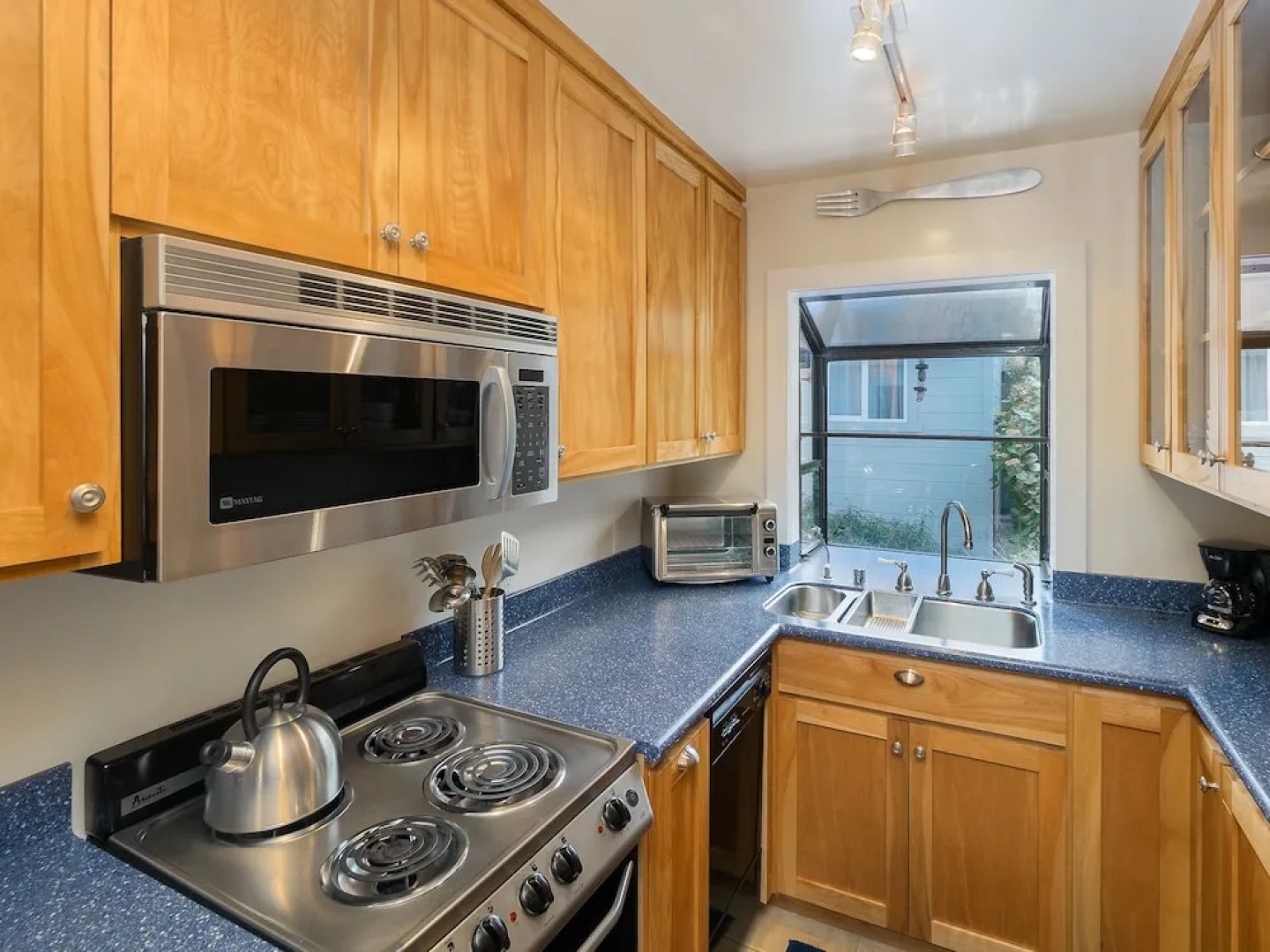 21 Calle del Sierra Home Entire Property 4 Bedrooms 4 Bathrooms Home