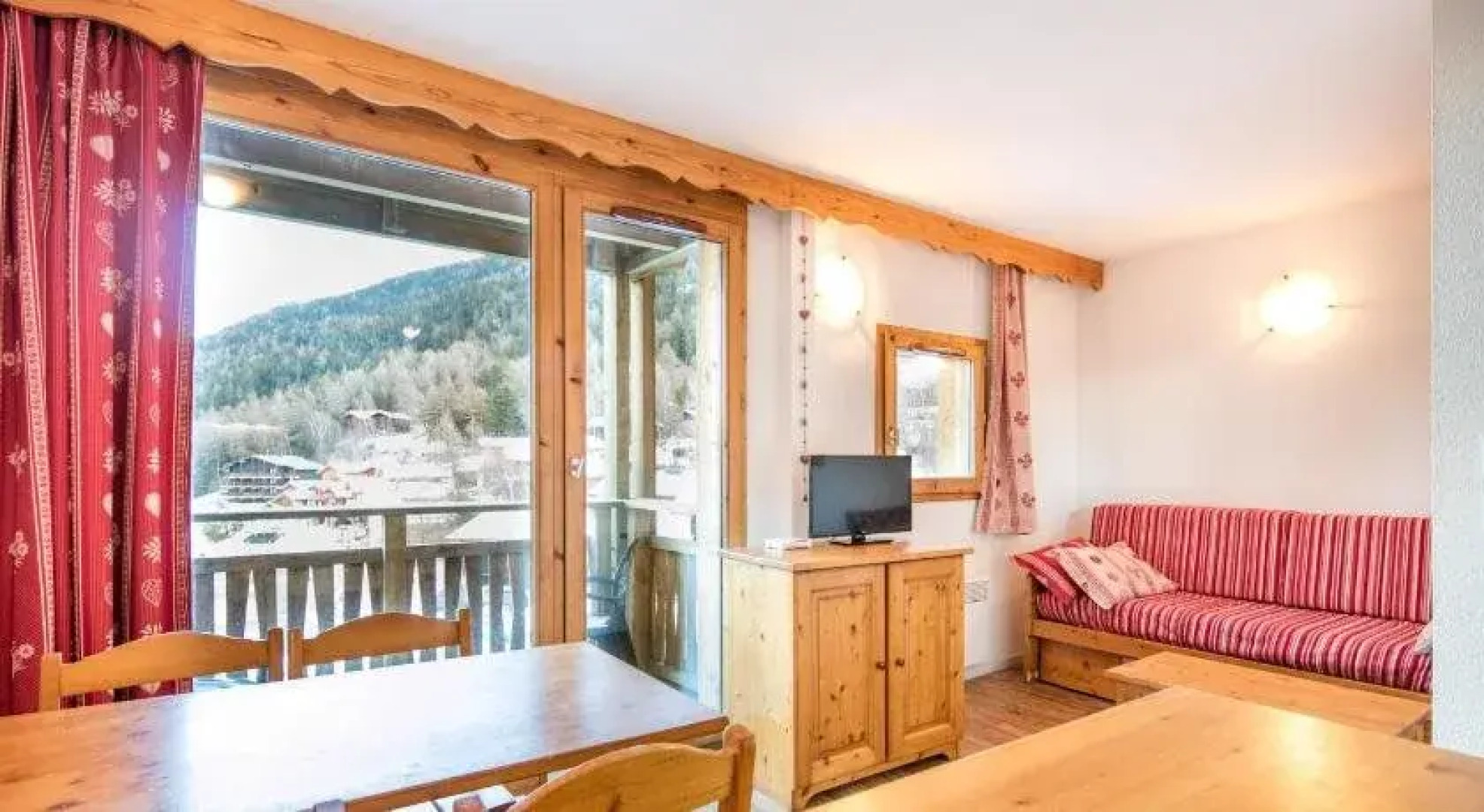 Vacancéole - Résidence Les Chalets et Balcons De La Vanoise