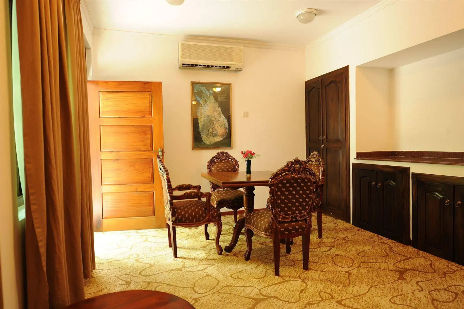 Palms, Mount Lavinia