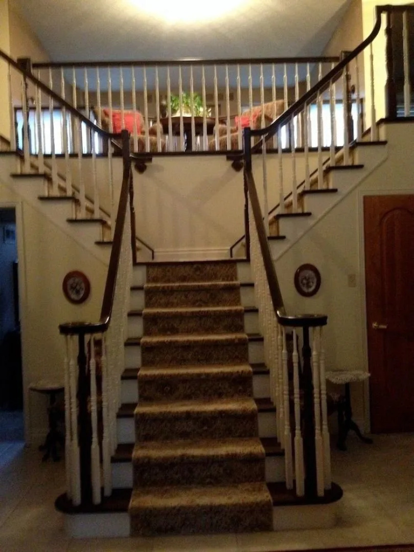 Moonstone Manor Bed & Breakfast