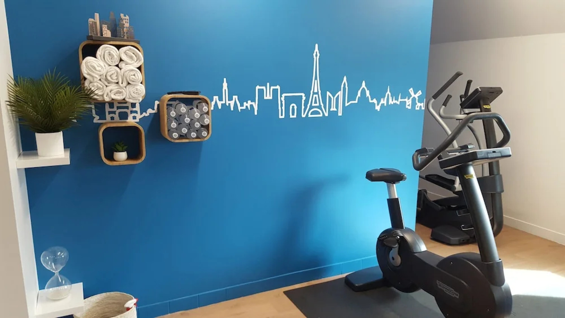 Holiday Inn Express Paris - Velizy, an IHG Hotel