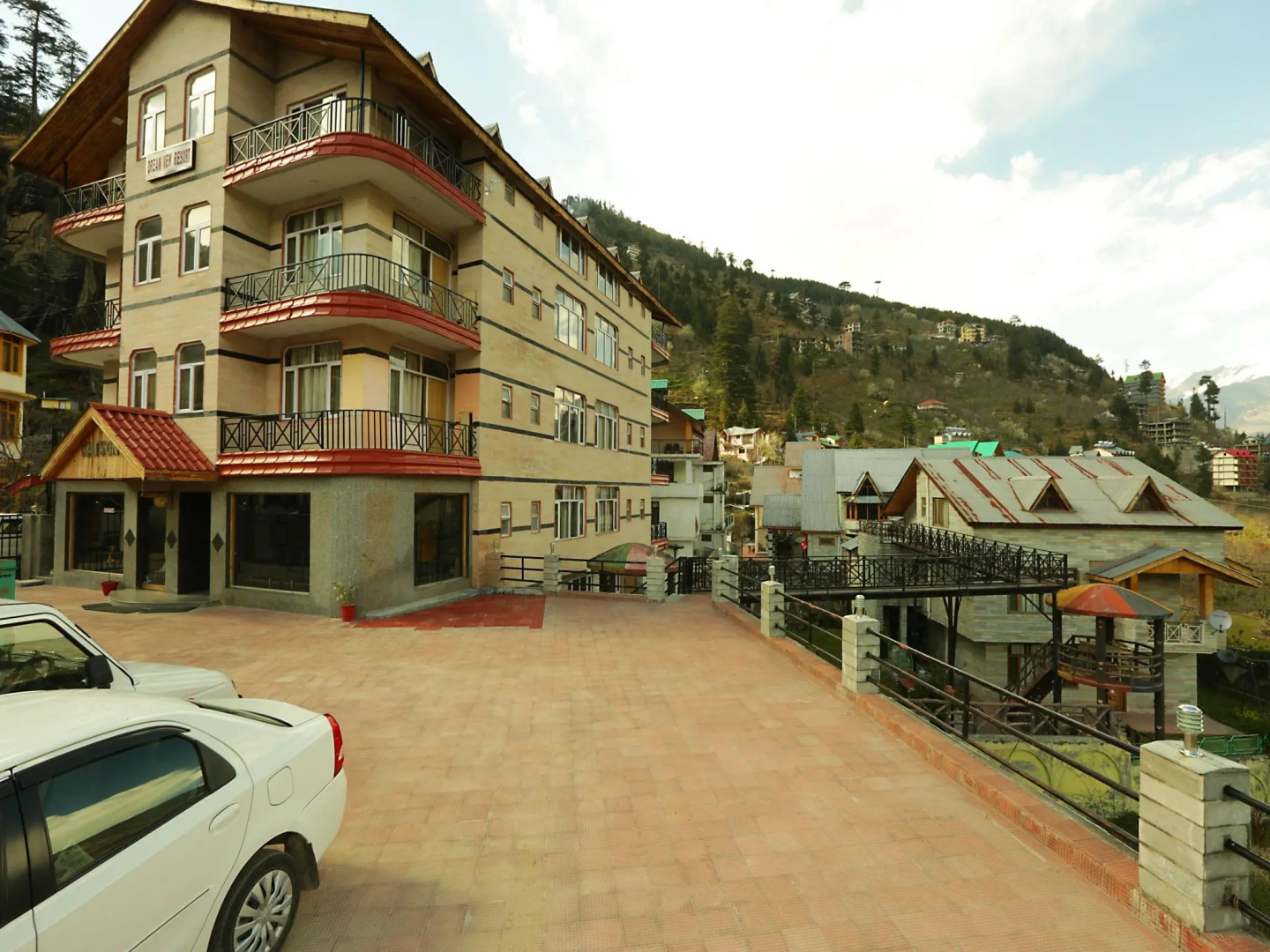 Kufri Heritage Resort & Spa