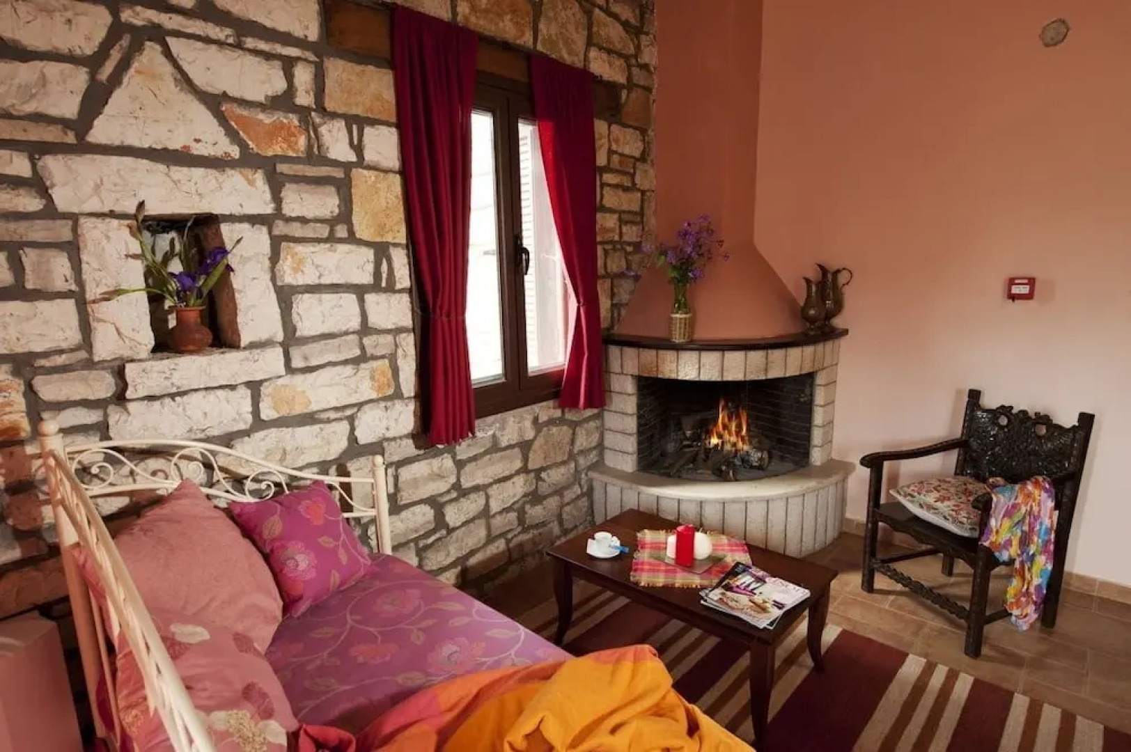 Ta Spitakia Tis Ifigeneias