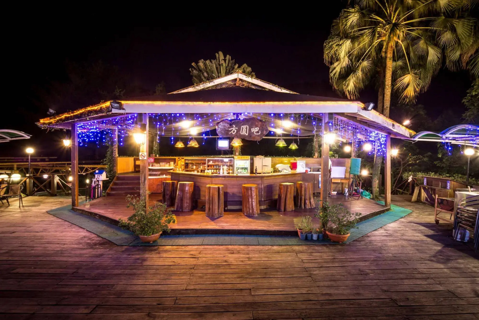 CRYSTAL RESORT - European Villa