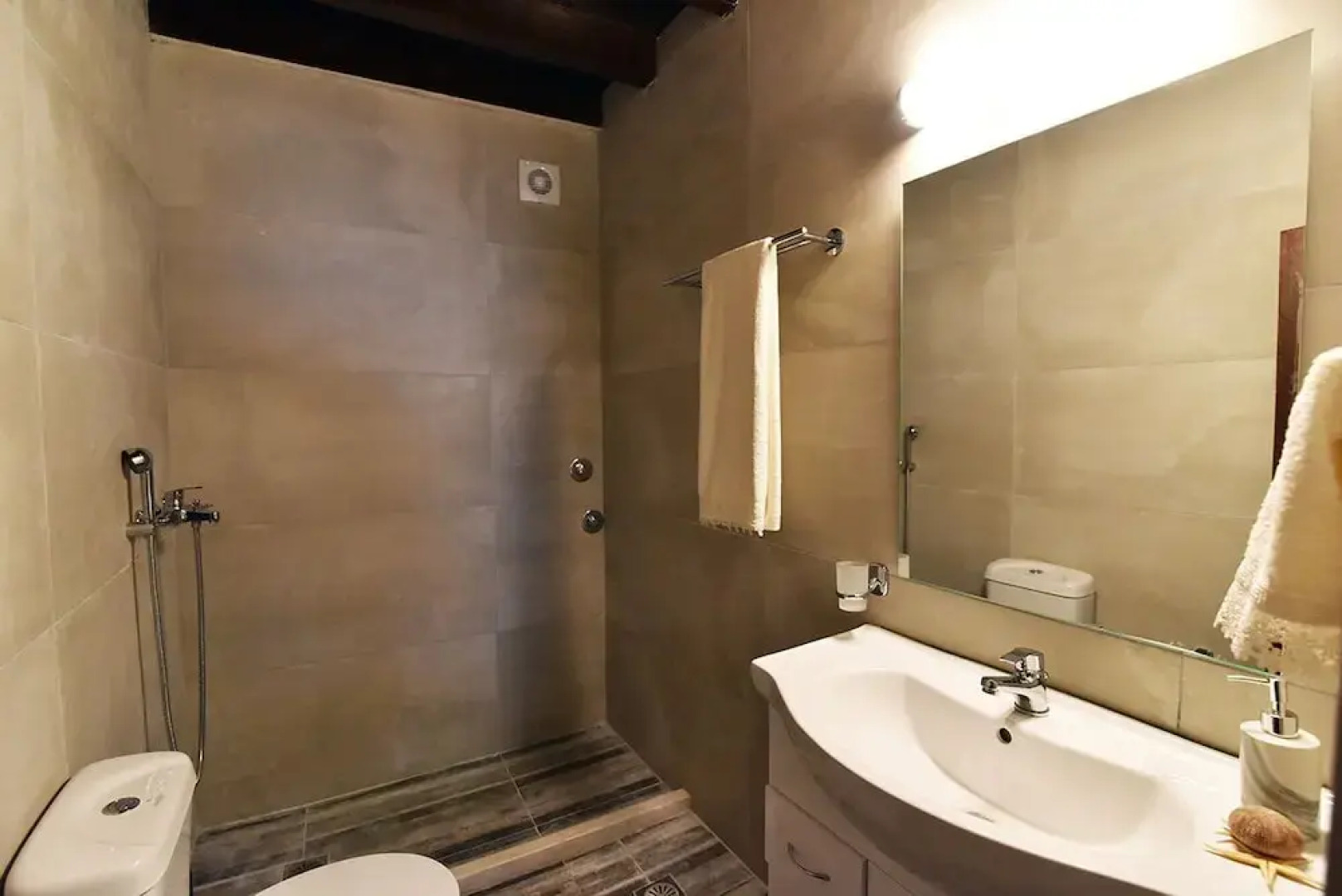 Karmela's Cottage  by CorfuEscapes