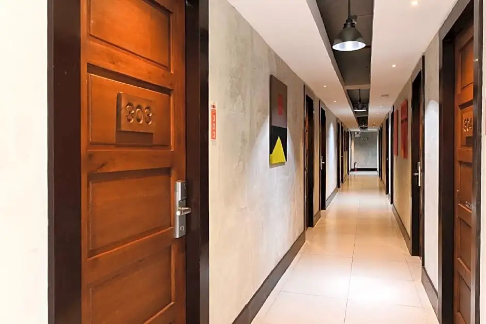 Travelbee Seaside Inn