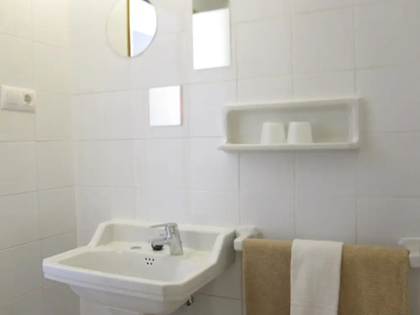 Hostal Residència Catalina Vera