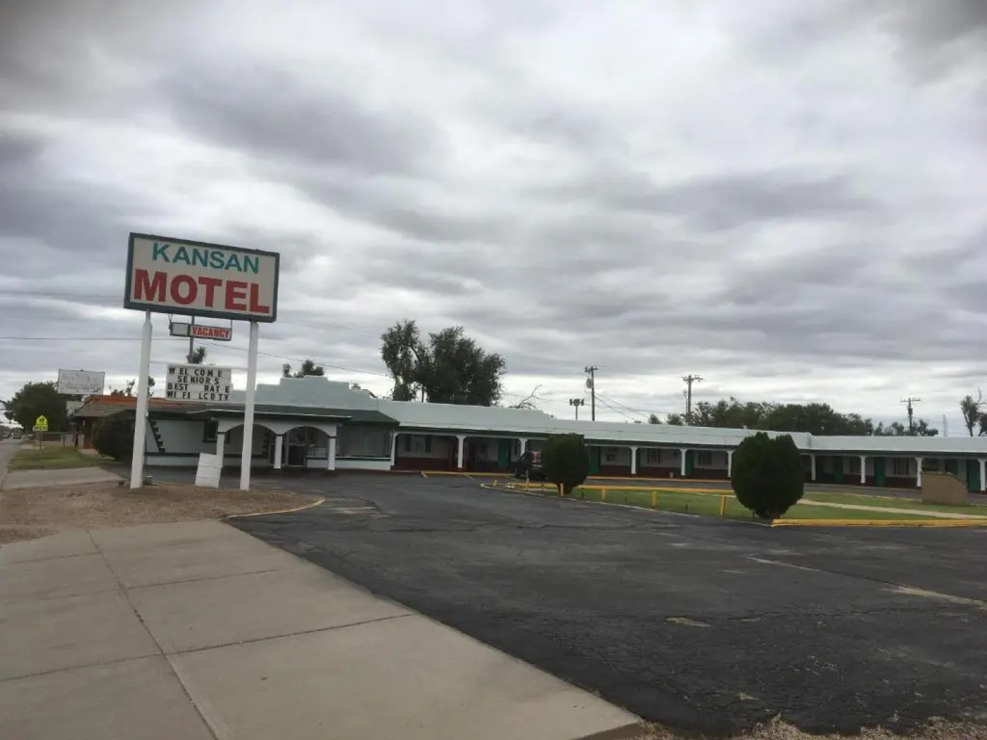 Kansan Motel
