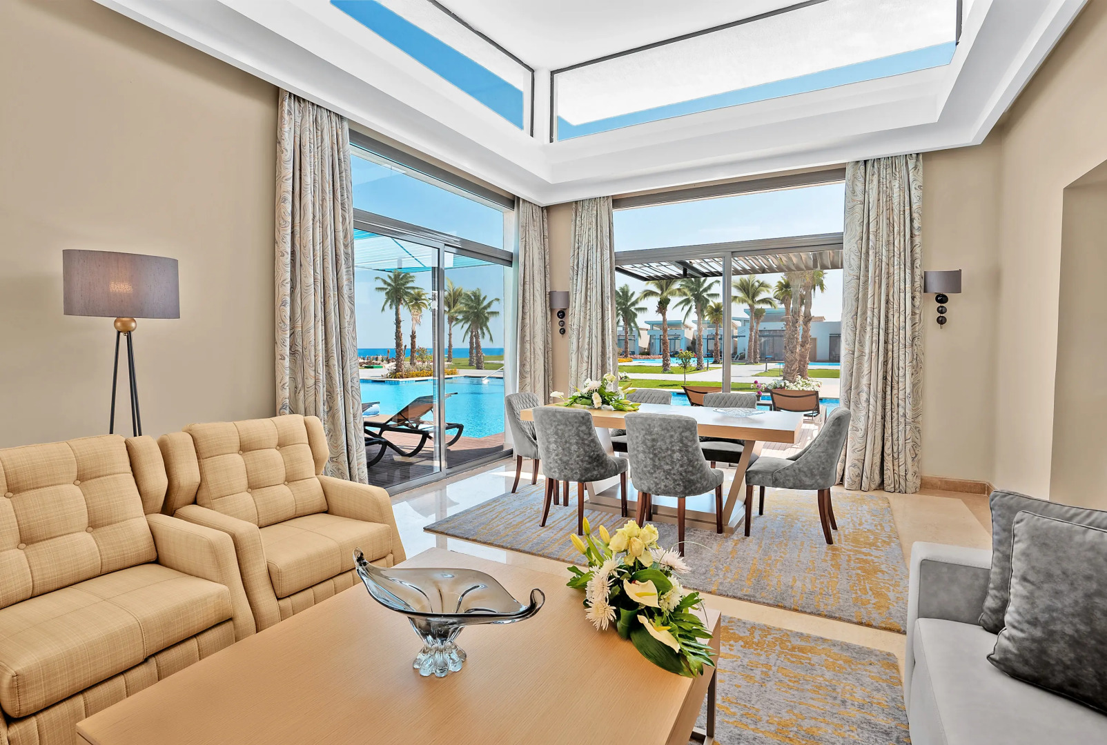 Rixos Premium Magawish Suites and Villas