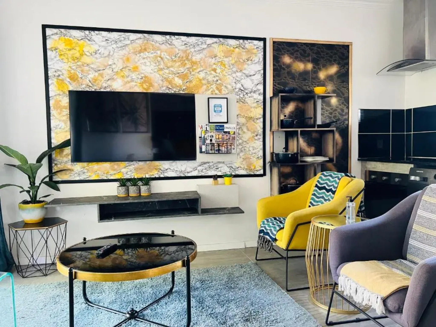 24 On Basil Boutique Aparthotel