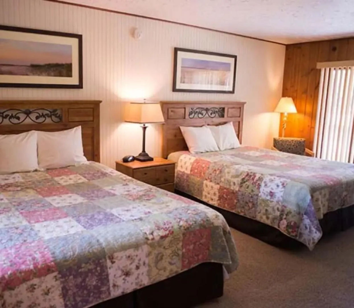 M-22 Inn Suttons Bay