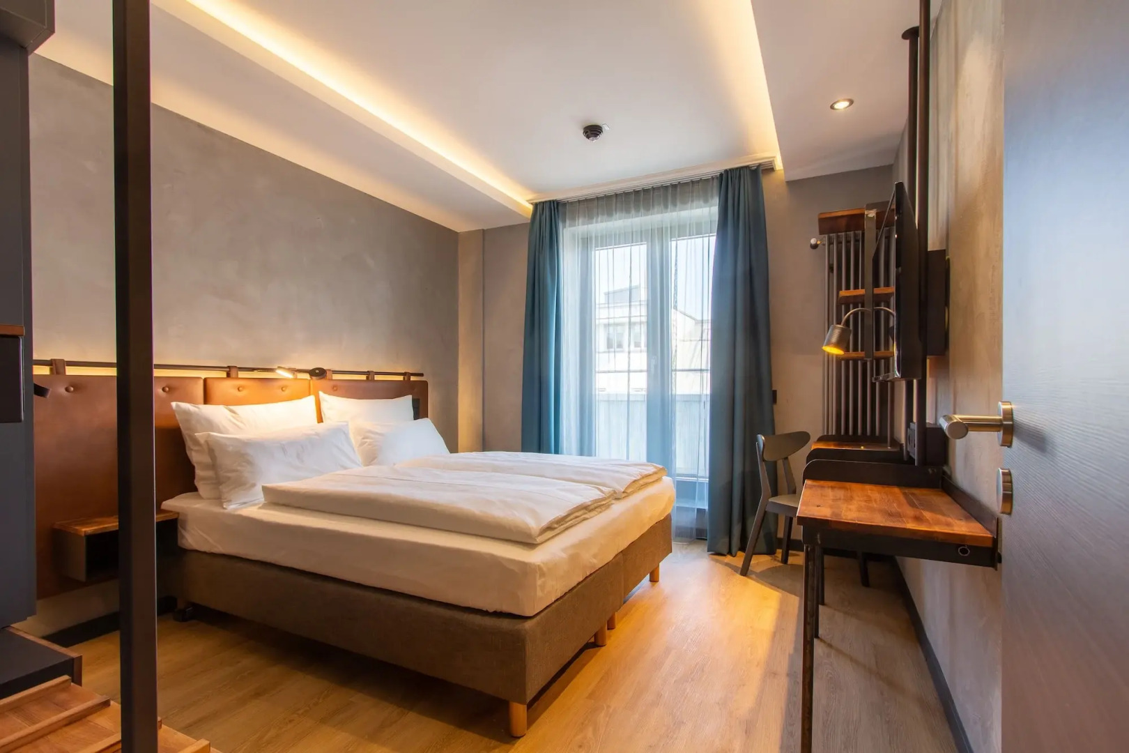 Unsölds Factory Hotel