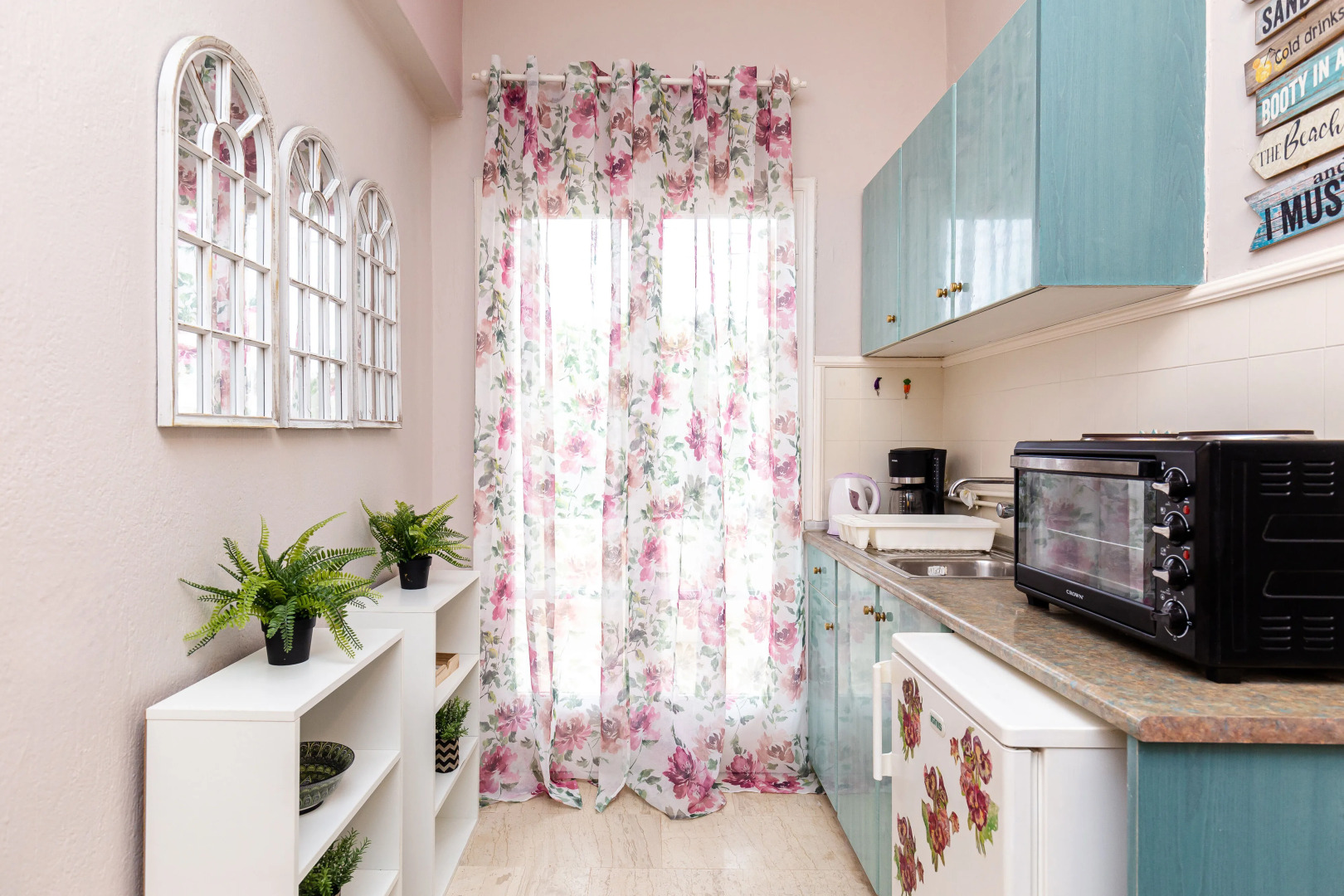 V.A. Boutique Apartments and Suites