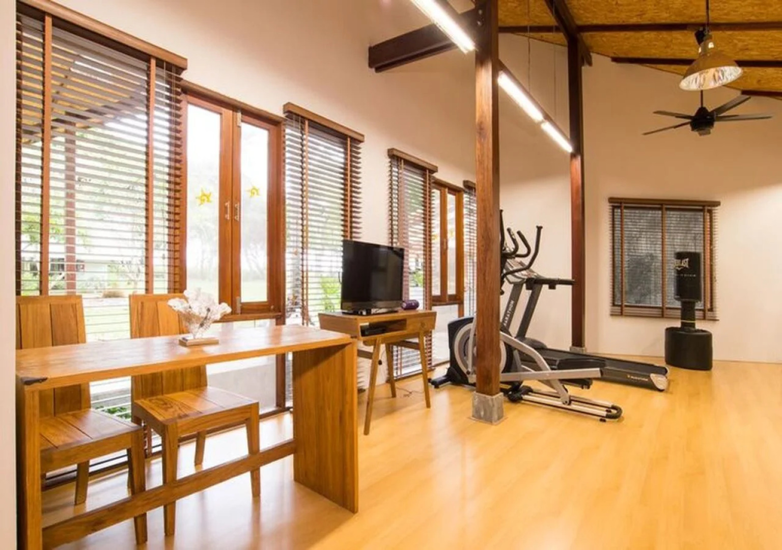 Islanda Hideaway Resort