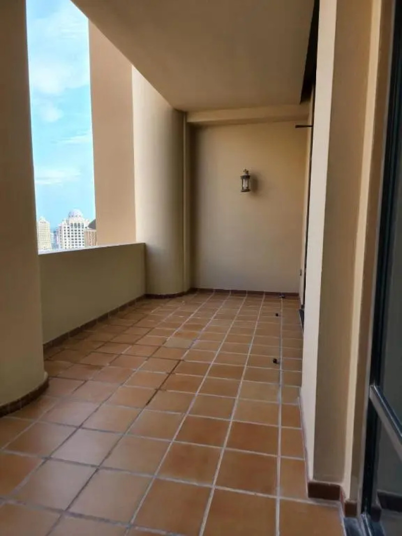 Lovely One Bedroom Apartment Porto Arabia, The Pearl Qatar