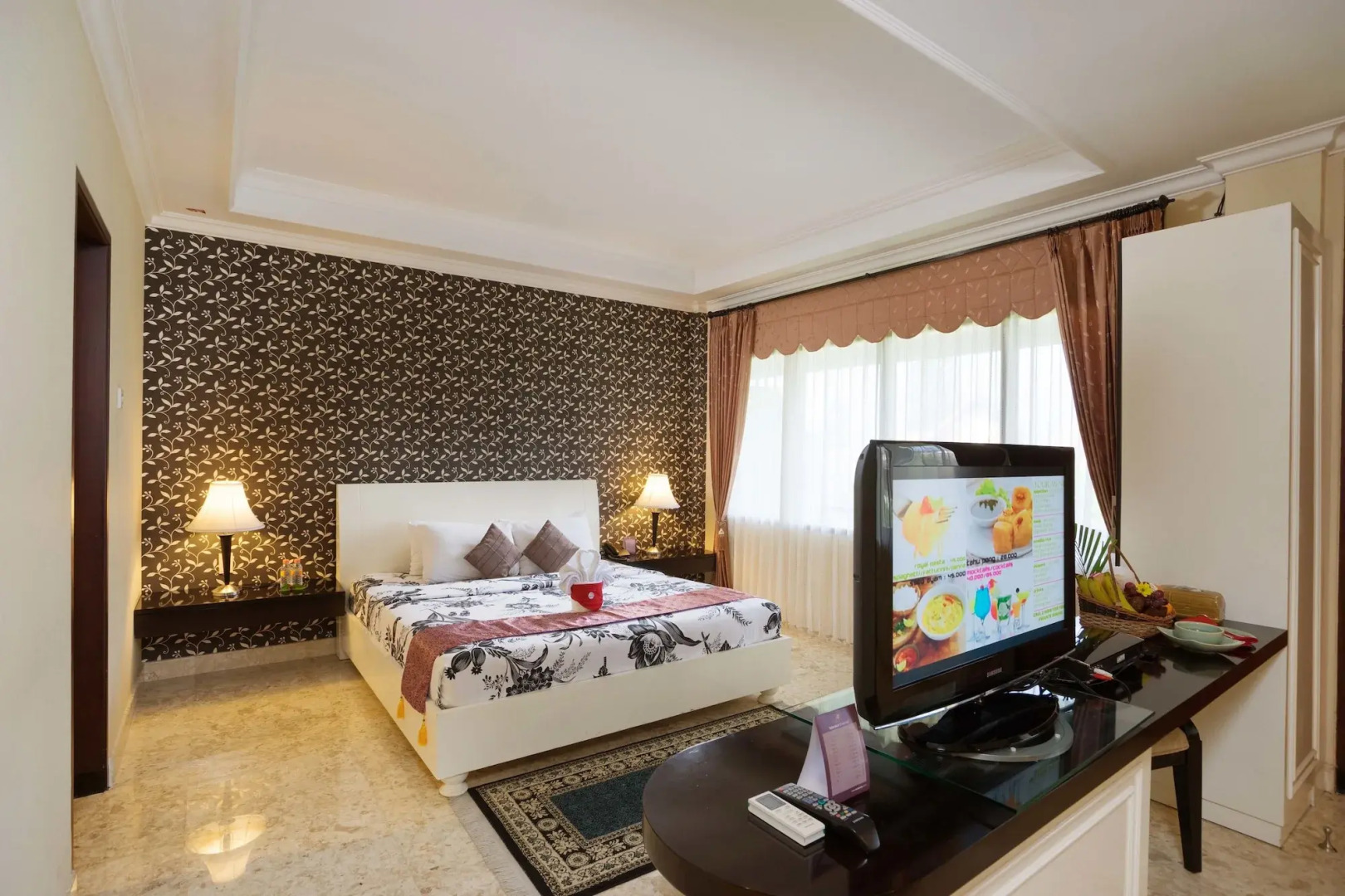 Royal Hotel and Villa Batu