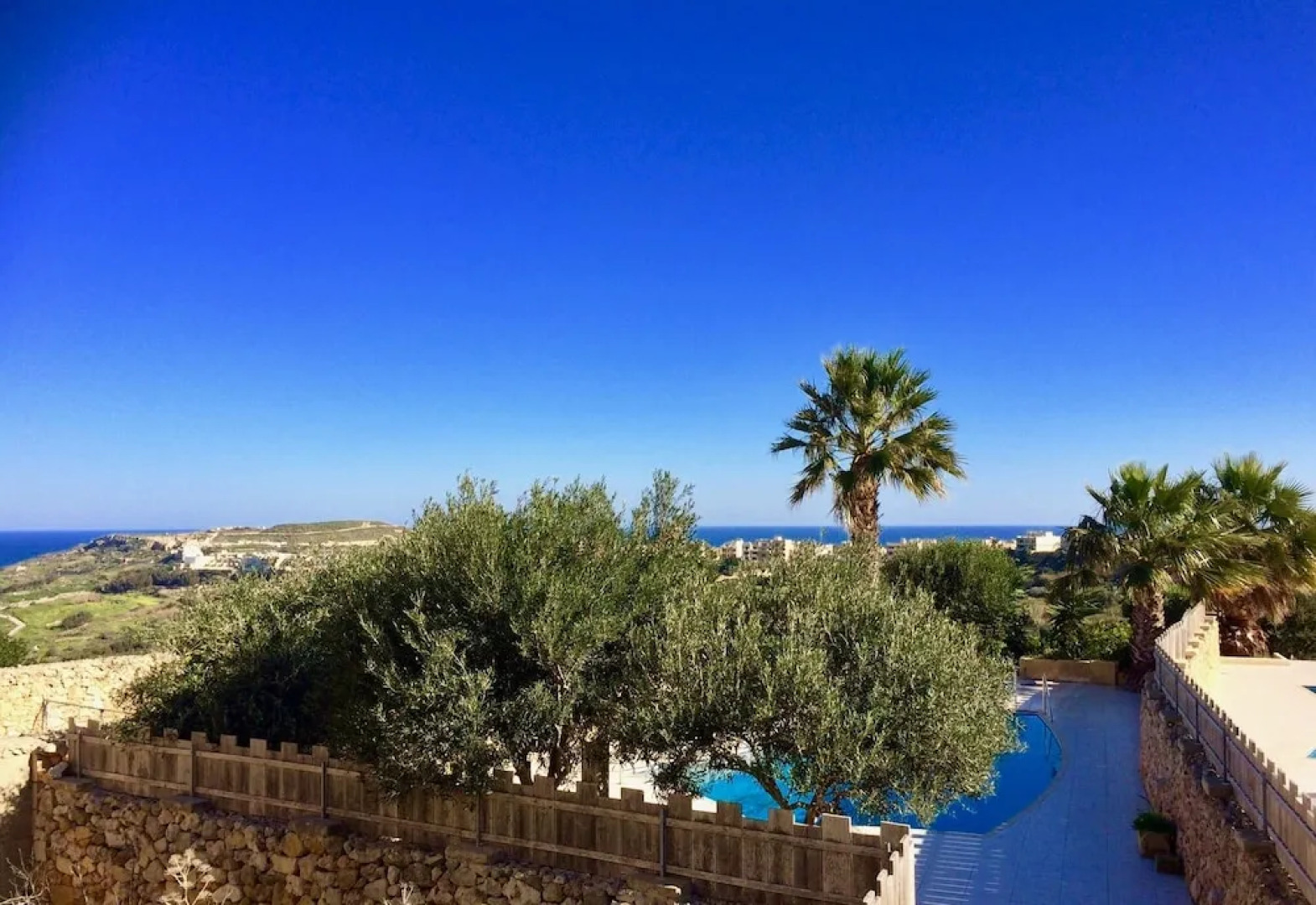 Ellie Boo Bed & Breakfast