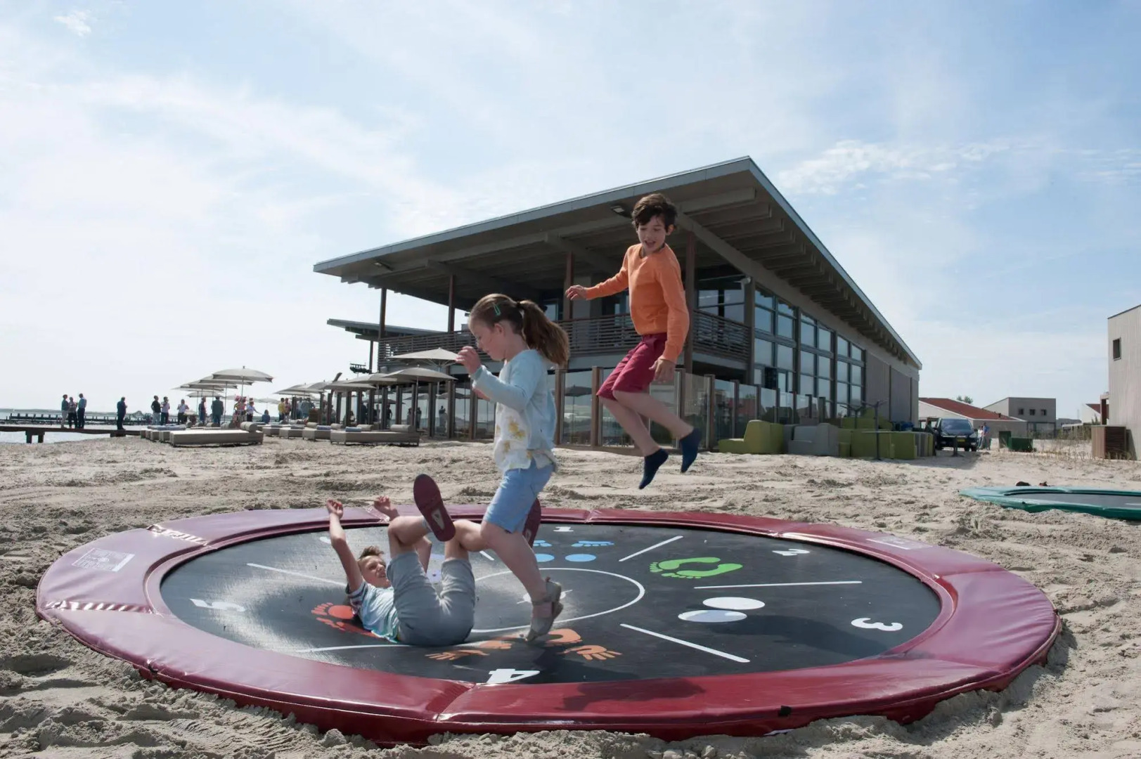 Oasis Punt-West Hotel & Beach Resort