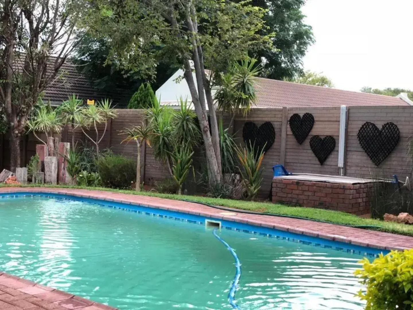 Sanyati Guest House