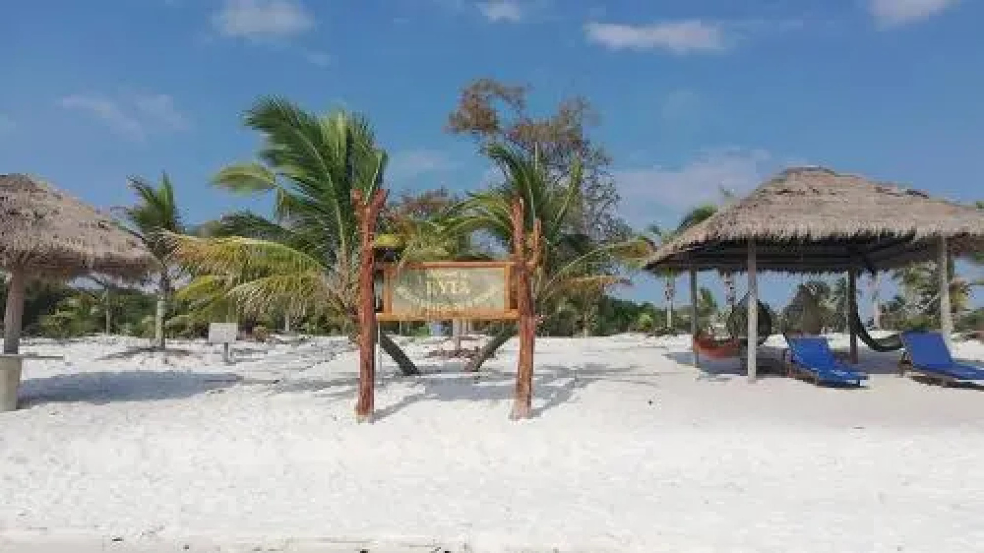 Ryta Beach Bungalow & Resort