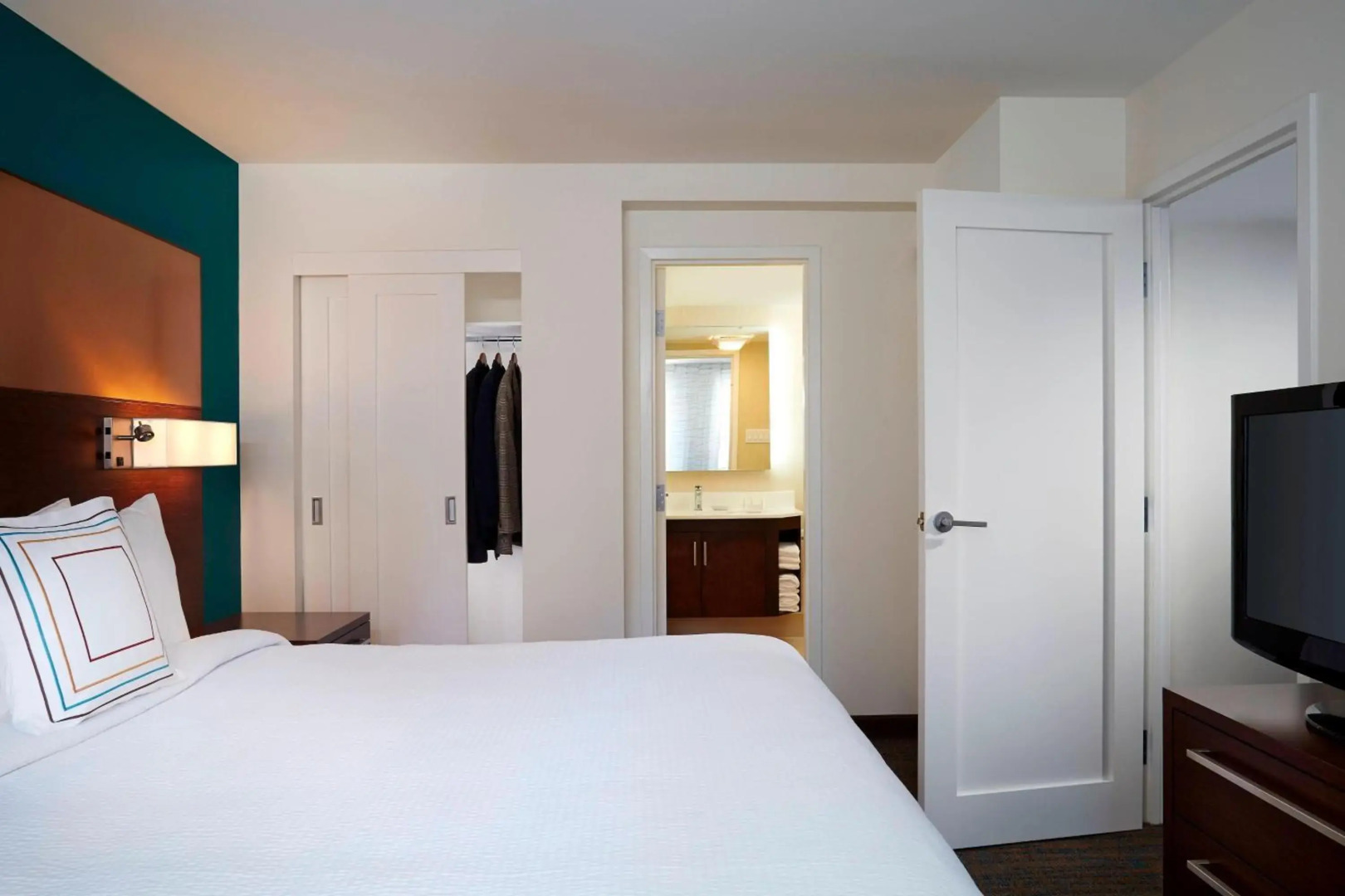 Residence Inn by Marriott Montreal Downtown