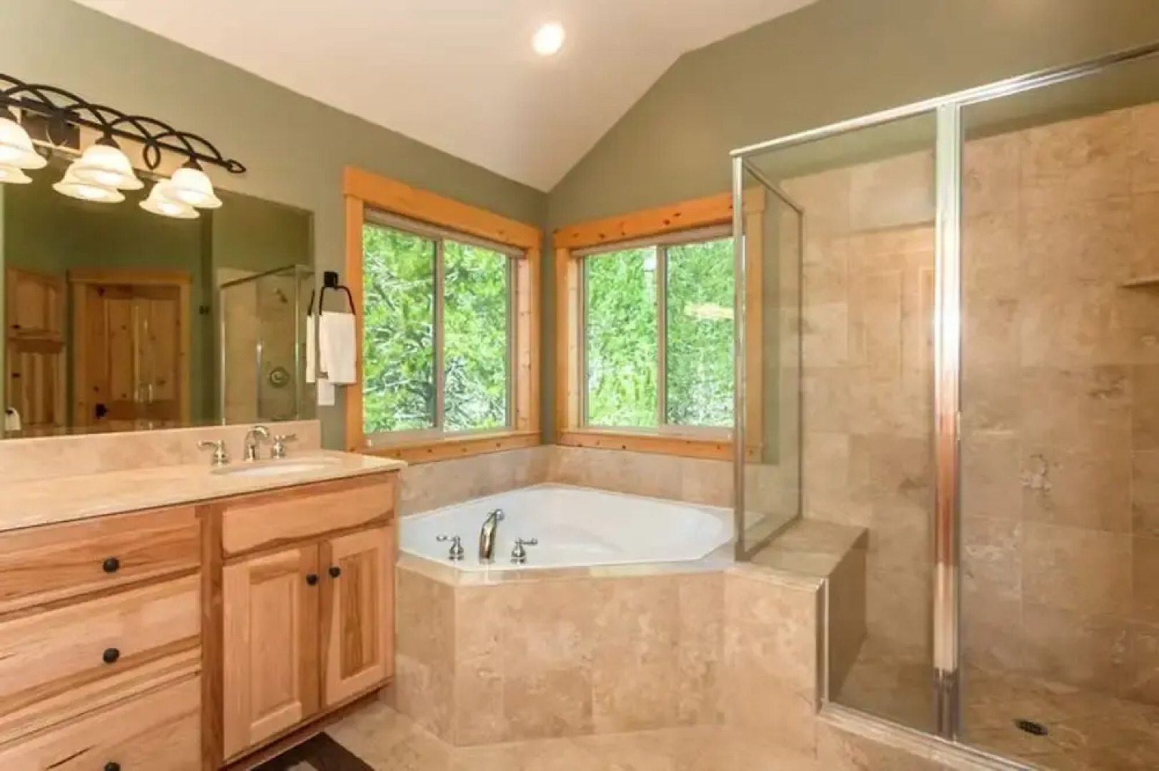 St. Moritz - 4 Br Home