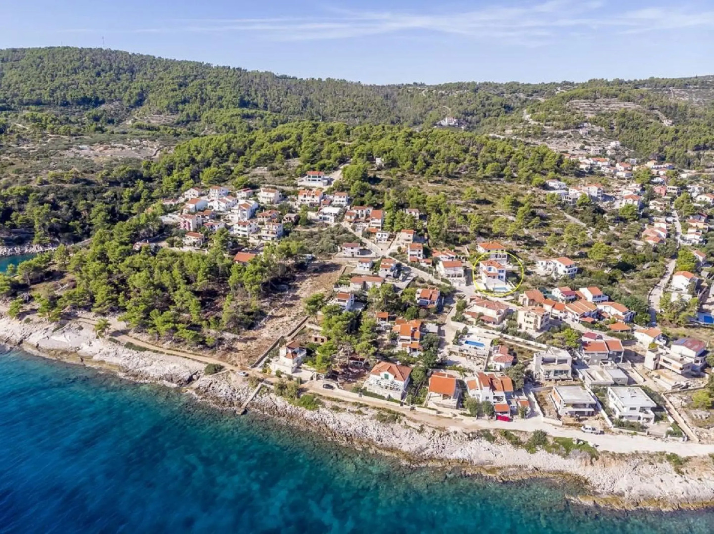 Rina - With Pool - SA8