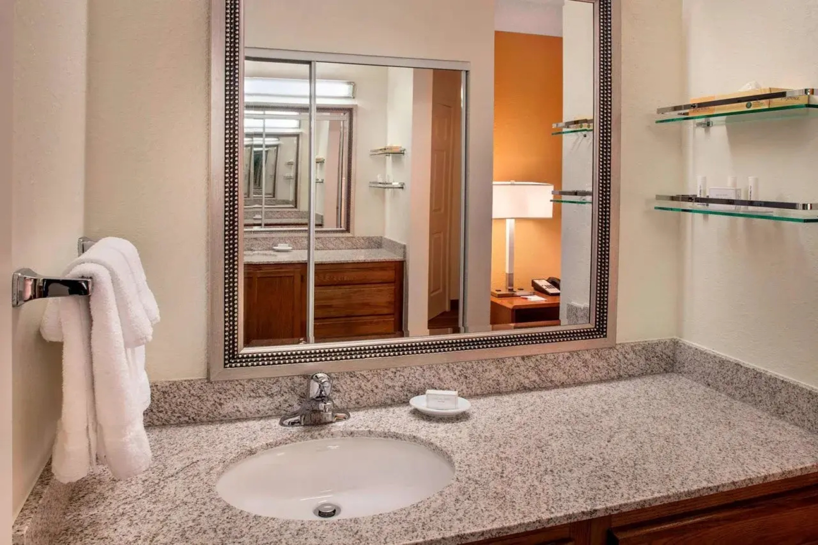 Sonesta ES Suites Allentown Bethlehem Airport