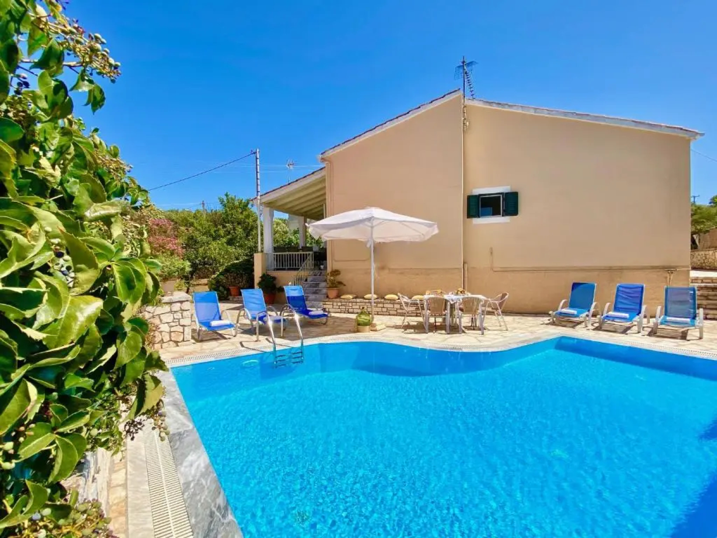 Villa Olga Kassiopi with private pool