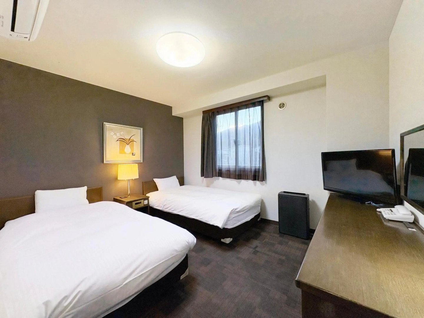 Hotel Route-Inn Court Minami Alps