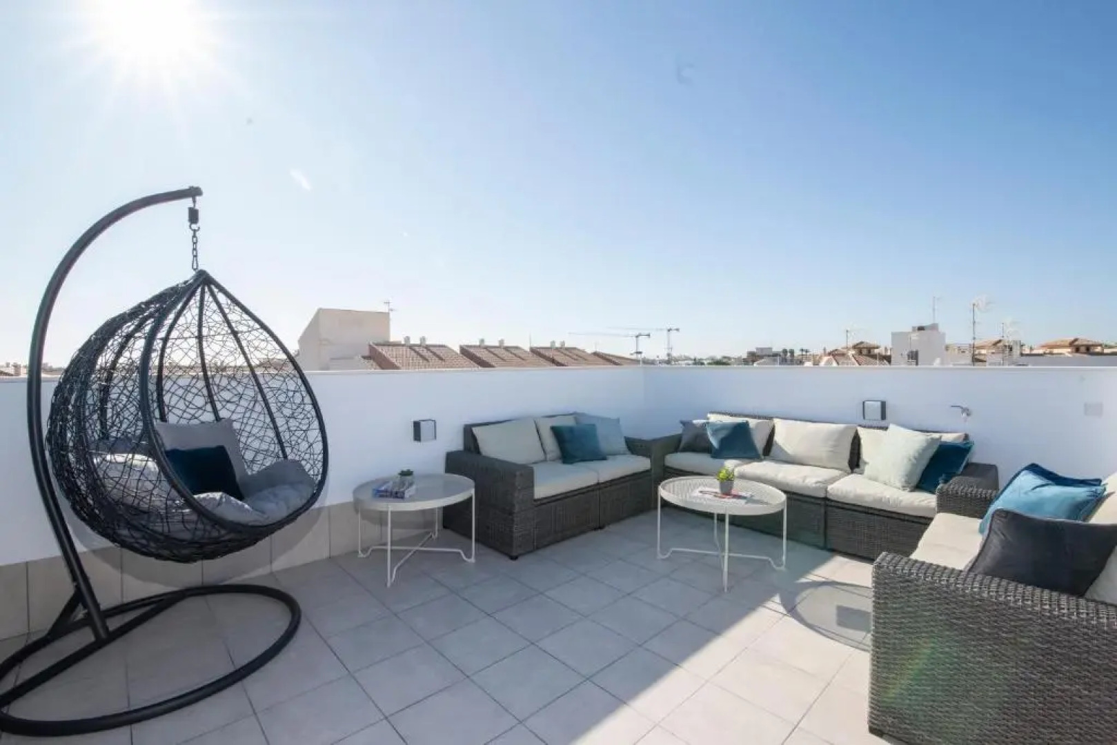 Luksusvilla med privat basseng - plass til 2 familier