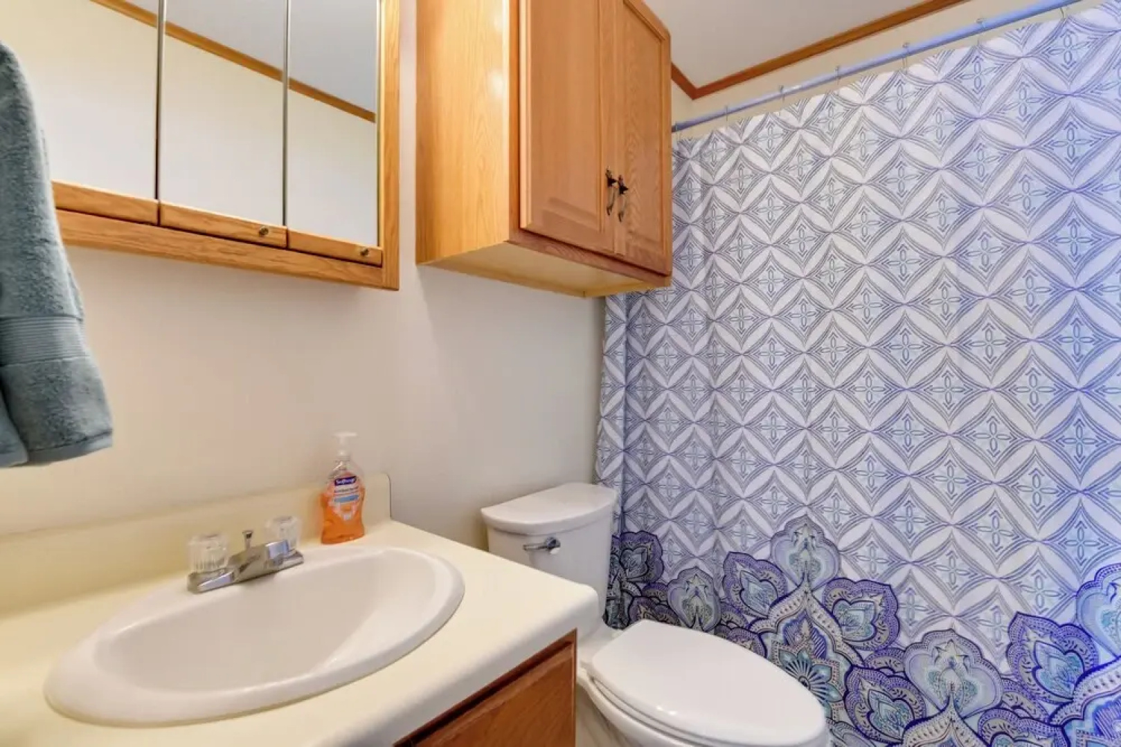 Mtn Views & Pool Access: Lake Memphremagog Condo!