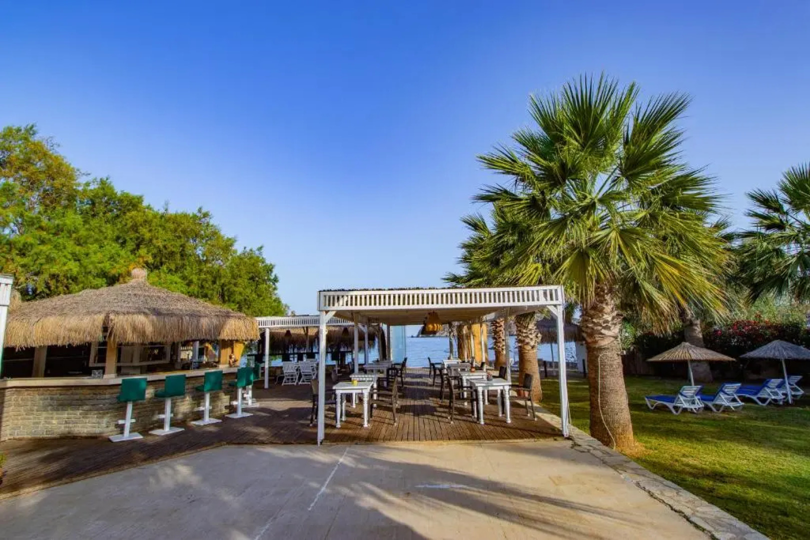 Ladonia Hotels Zemda