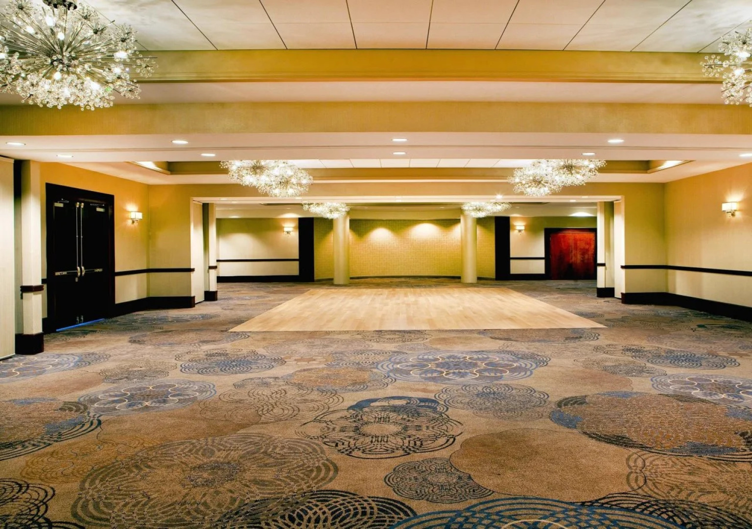 Sheraton Portsmouth Harborside Hotel