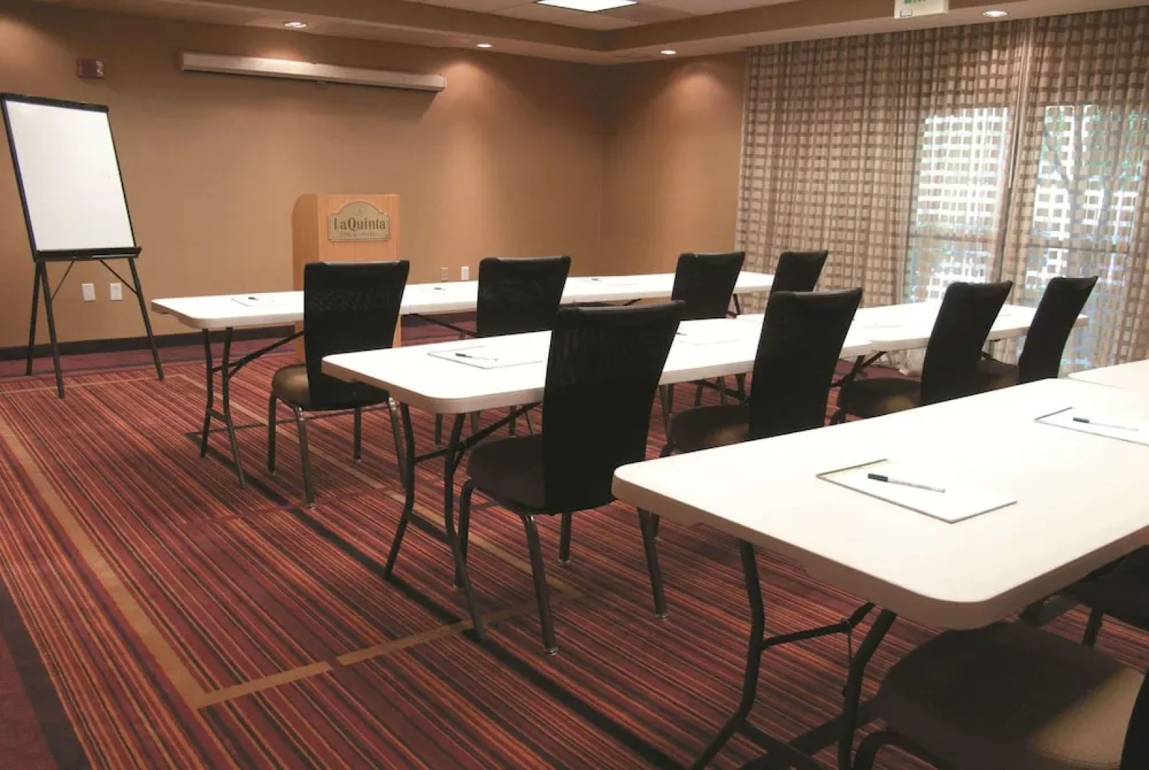 La Quinta Inn & Suites Raleigh Cary