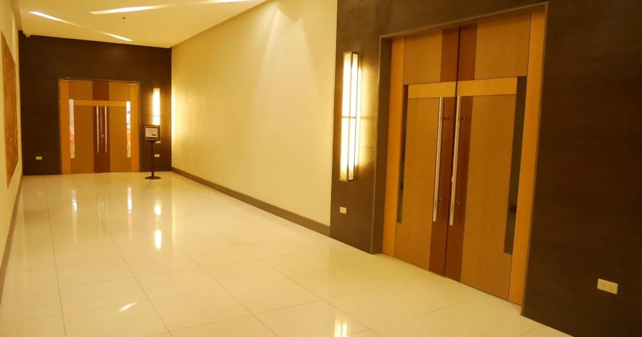 Circle Inn - Hotel & Suites