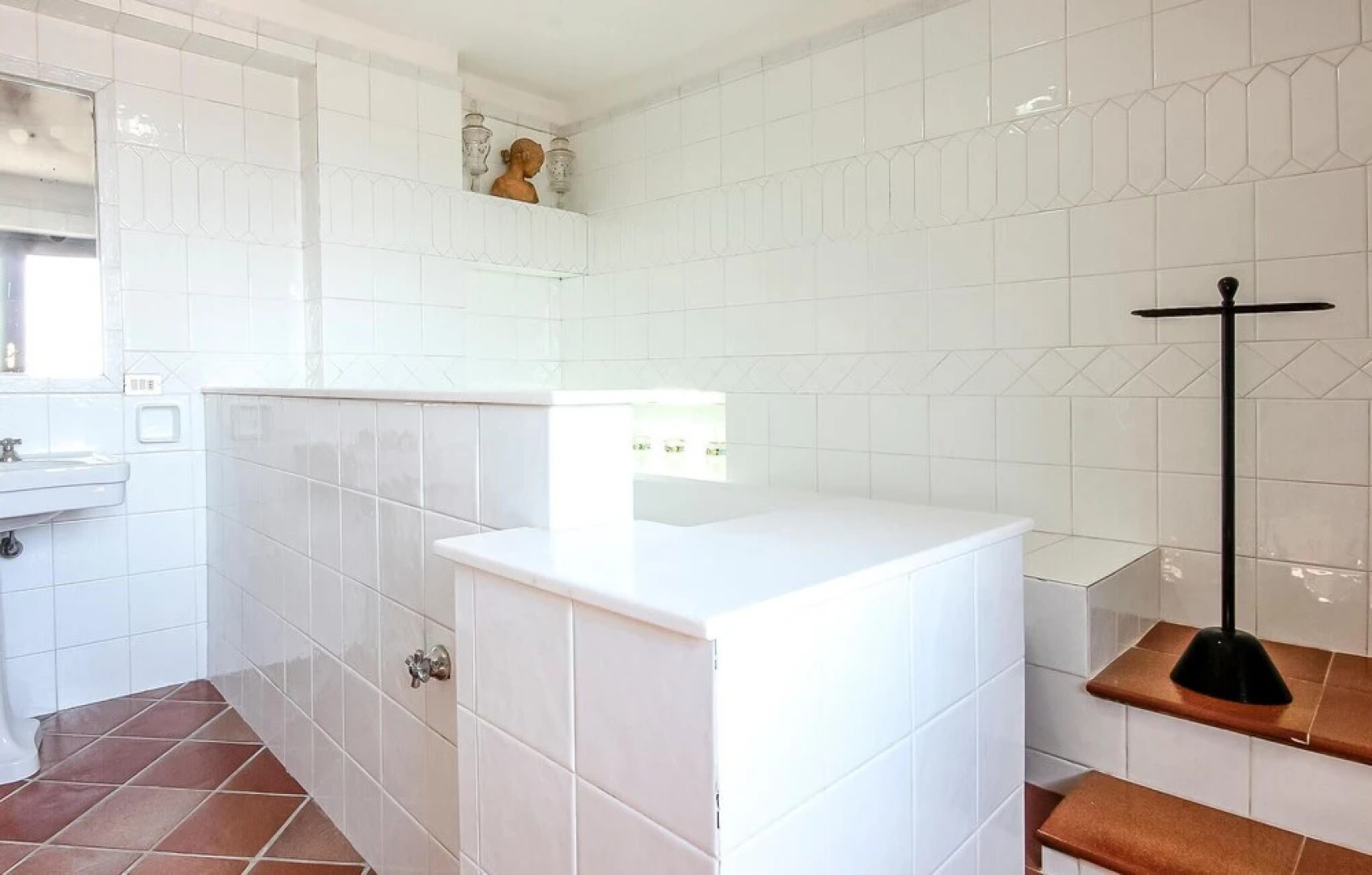 Nice Home in Caserta Vecchia With Wifi and 5 Bedrooms