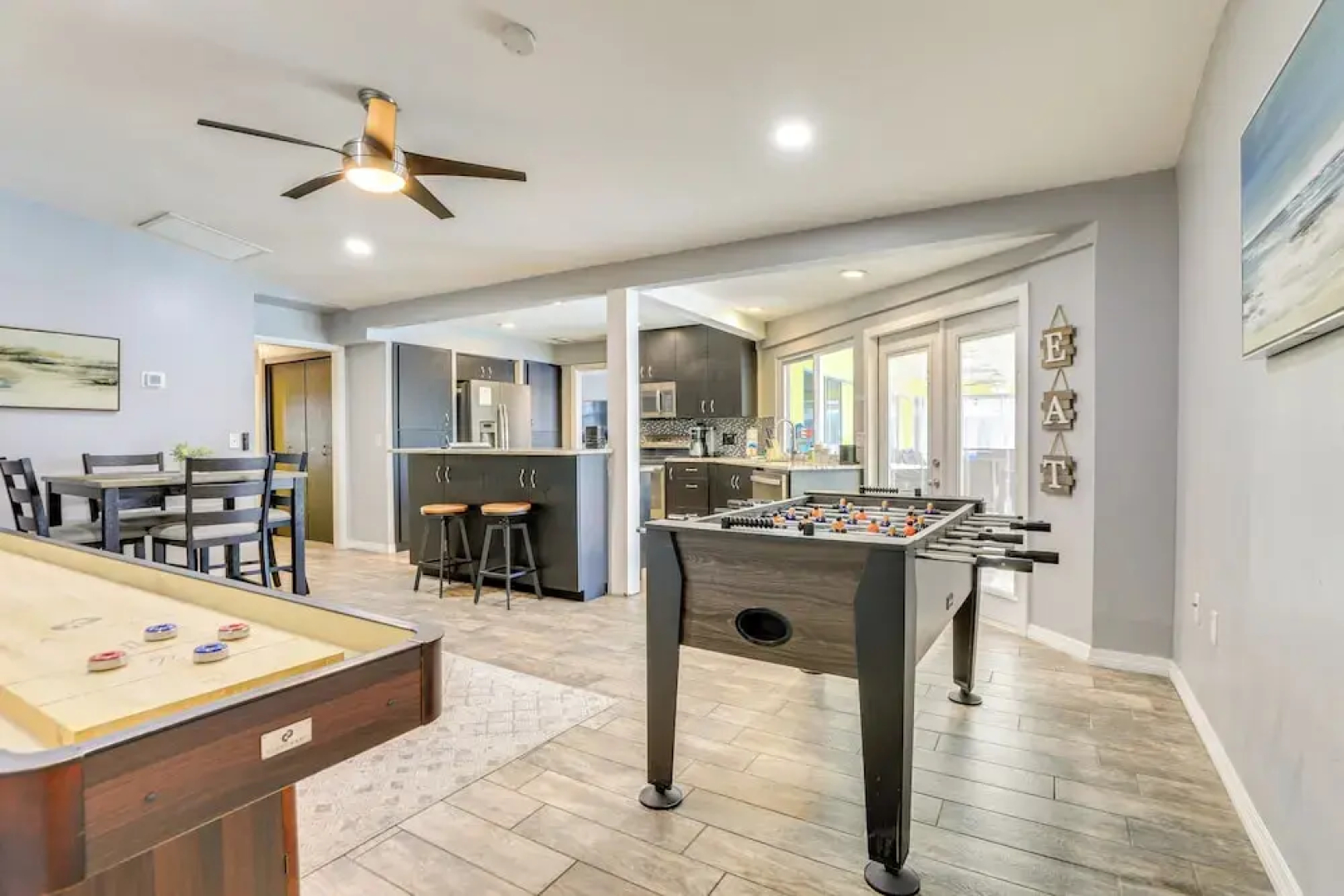 Sarasota Home w/ Heated Pool: 3 Mi to Airport!