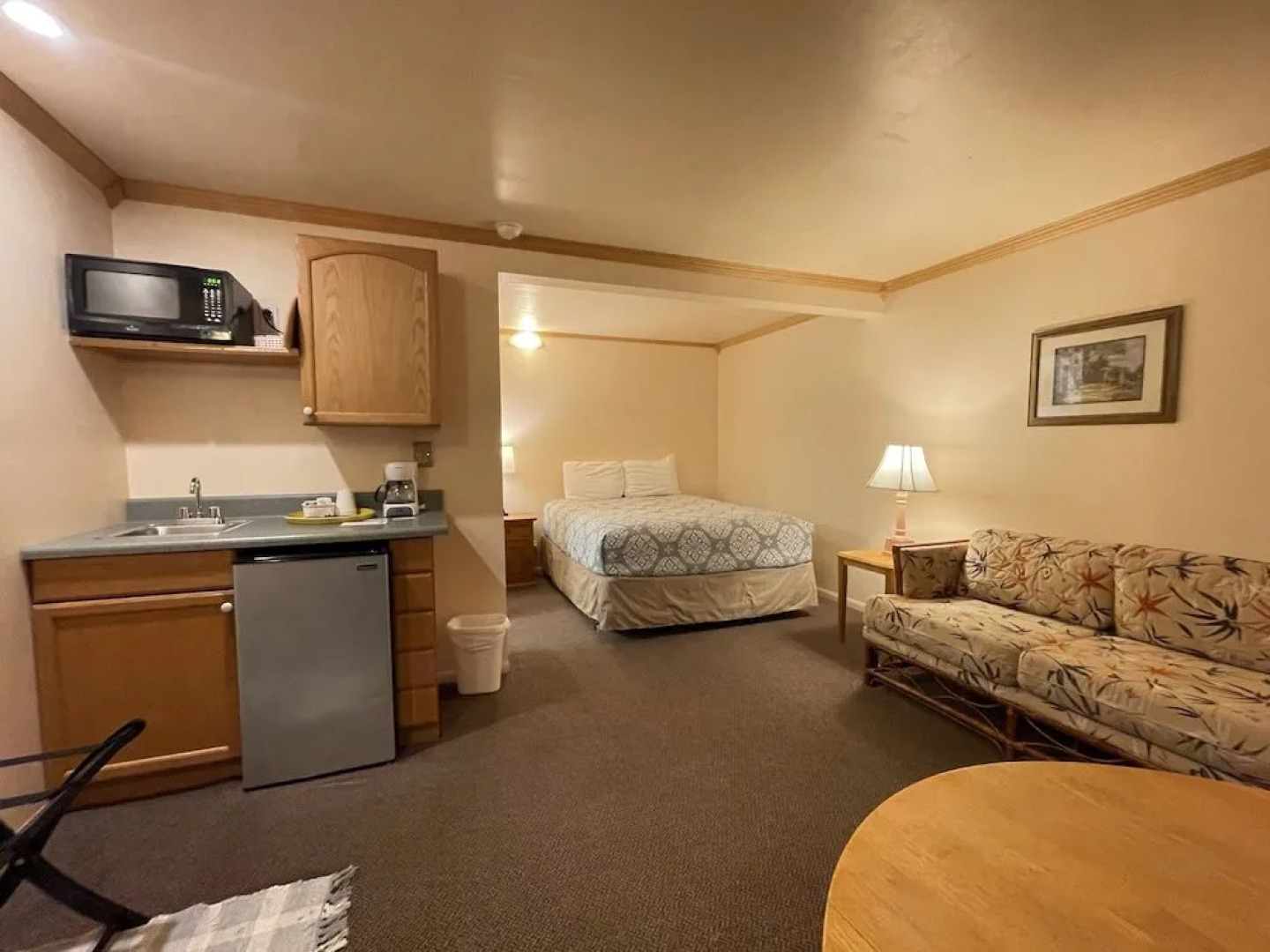 Pacific Motel and RV Park