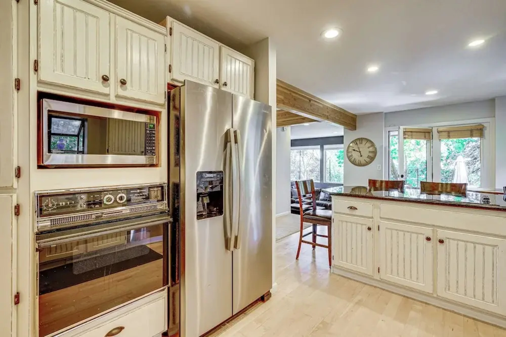 Hot Tub & Mtn Views: Charming Utah Canyon Retreat