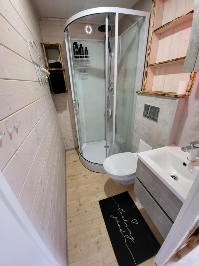 Tiny house near Viljandi lake