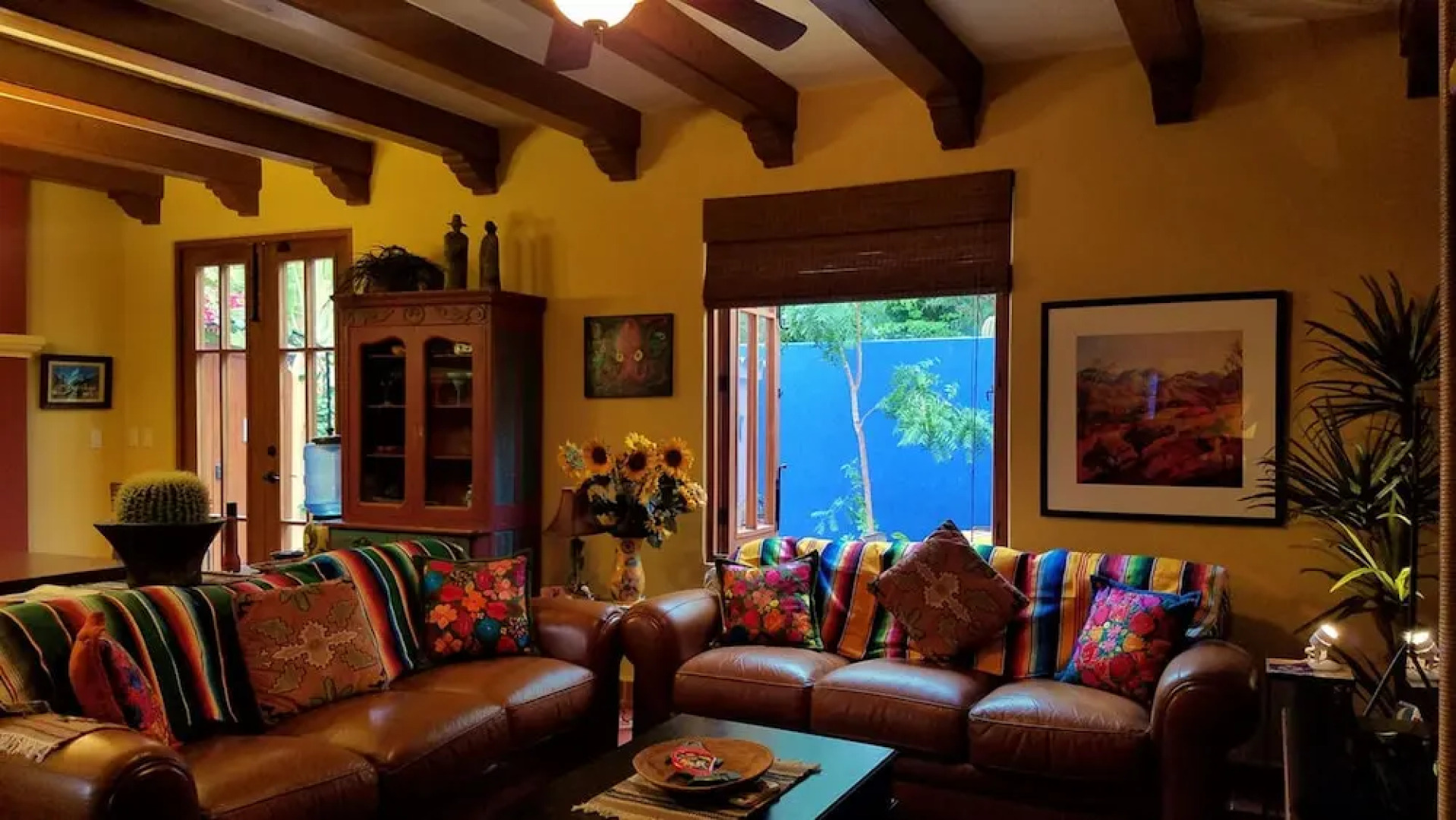 Casa Encantada 3 BR by Casago