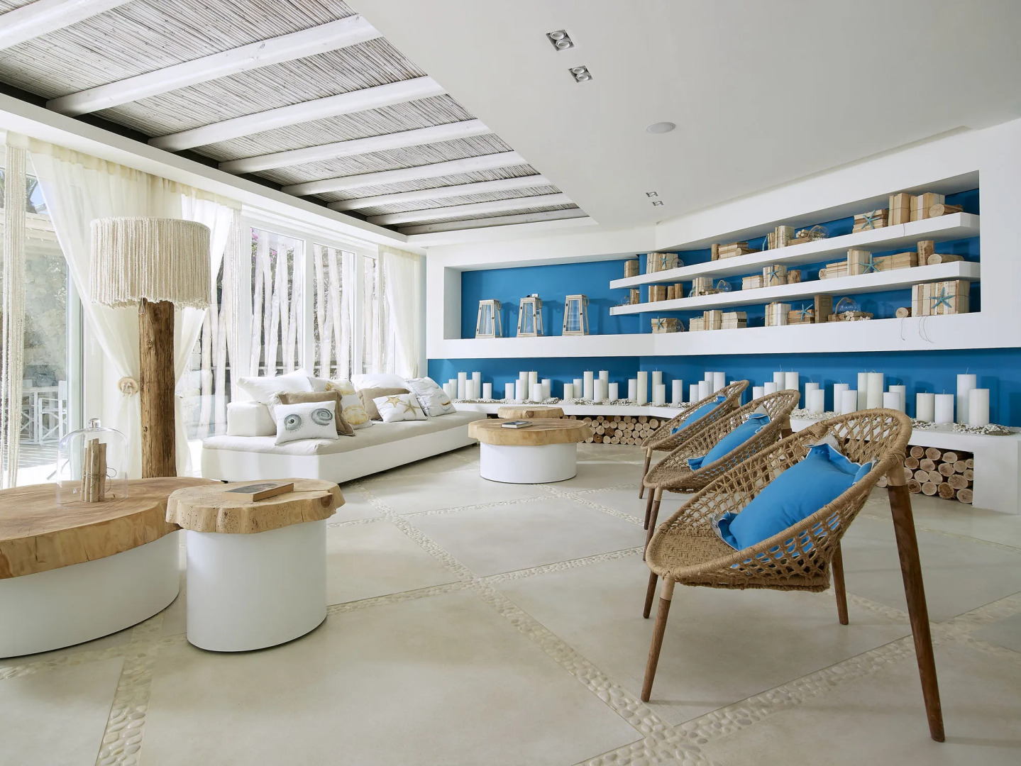 Artemis Seaside Resort