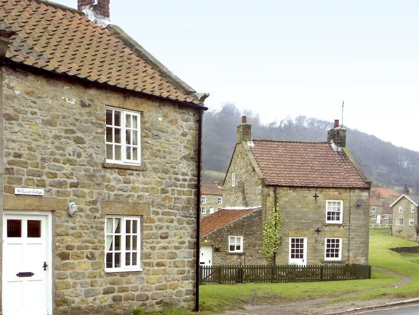 Hollyside Cottage