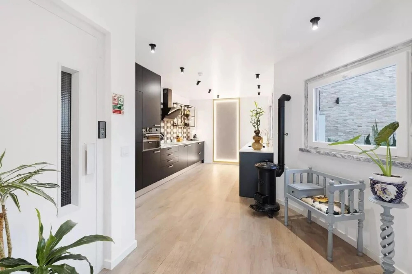 Impeccable 4-bed House in São Domingos de Rana