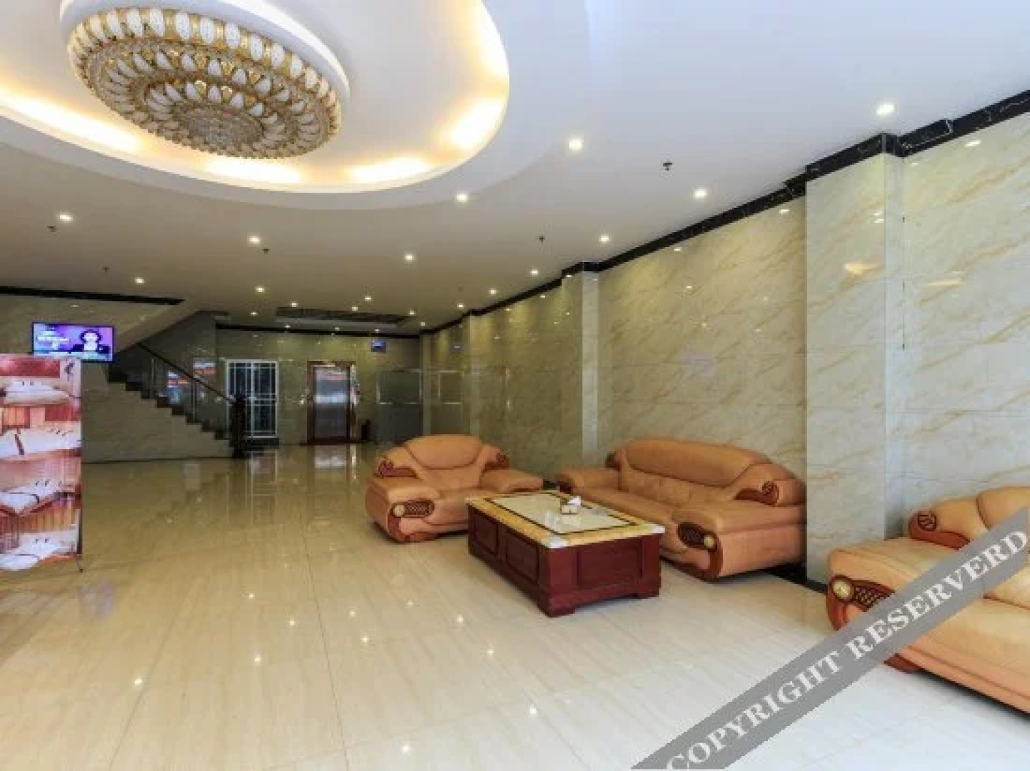 Saturday Business Hotel