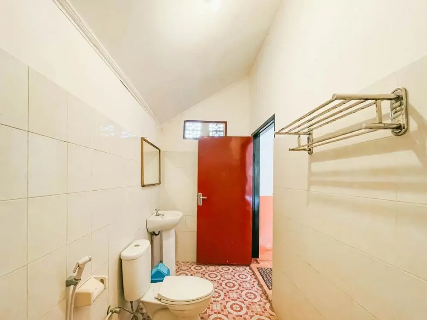 RedDoorz @ Ocean 2 Gili Trawangan