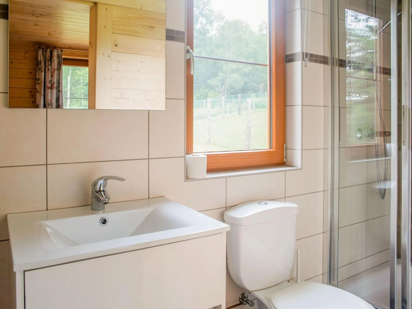 Secluded Chalet in Rogery