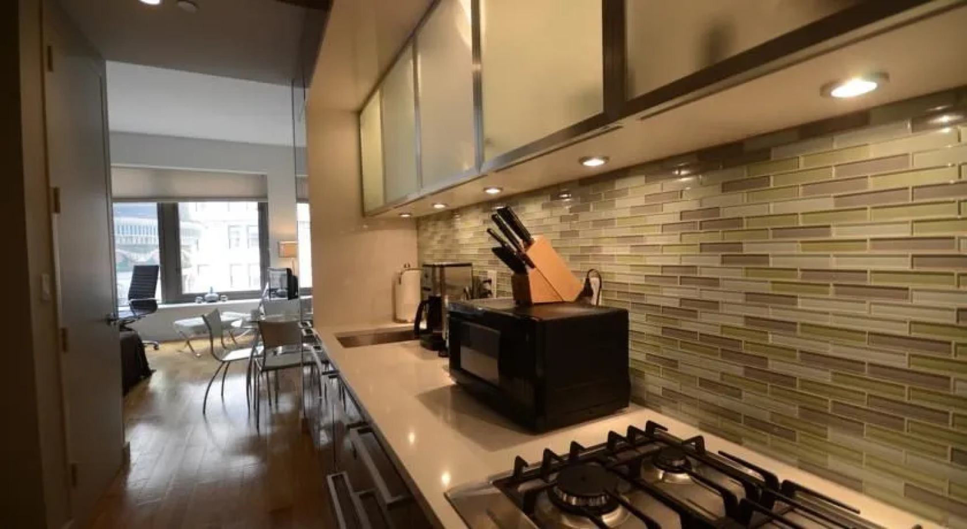 Luxury Studio Apartment